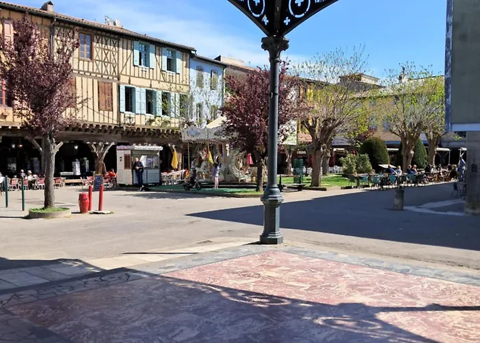 Gentil Coquelicot منزل للإقامة